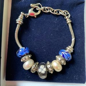 BEAUTIFUL PANDORA CHARM BRACELET🩵